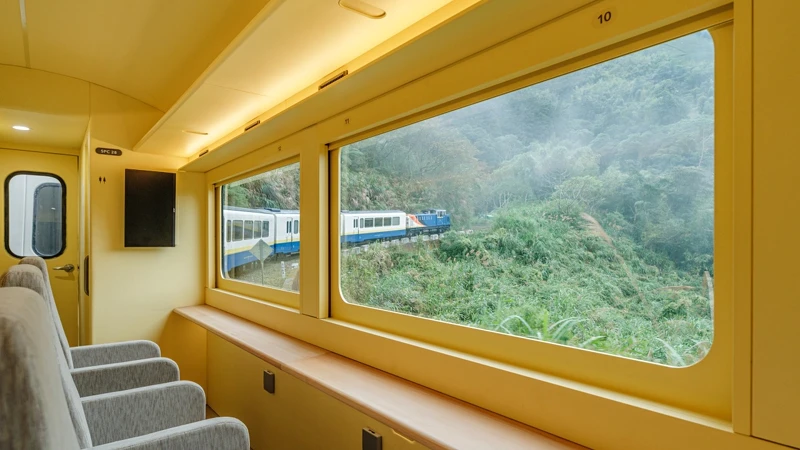 阿里山全新林鐵「栩悅號」內裝 阿里山全新林鐵「栩悅號」內裝