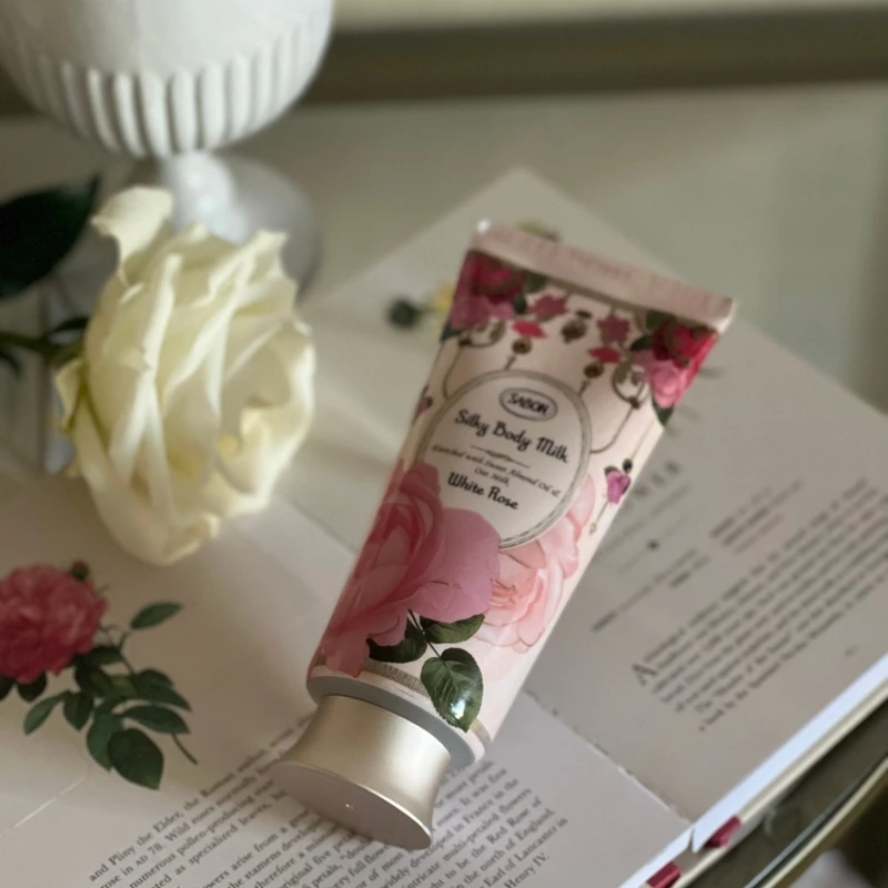 Sabon白玫瑰絲綢身體乳液200ml，NT1,380