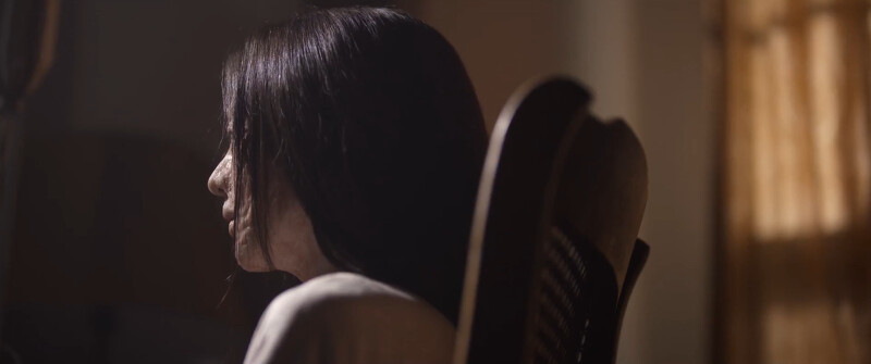 前田夫人沒被炸死，但半張臉燒燙傷