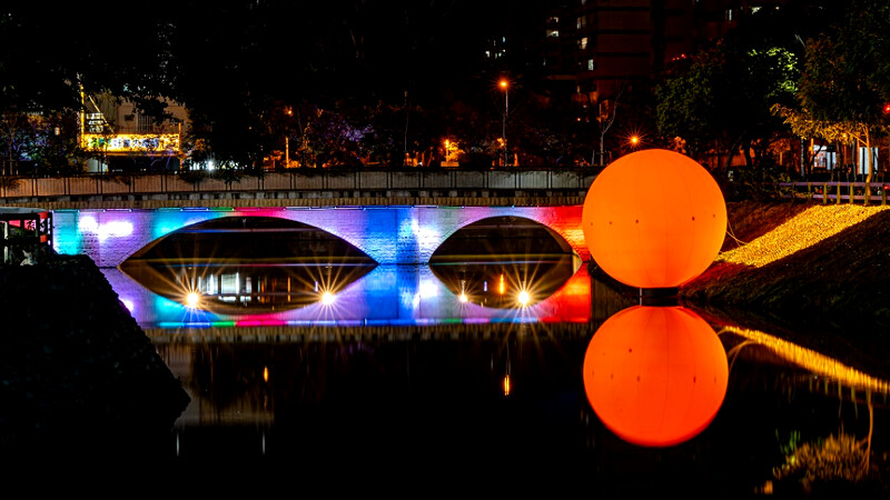 萬年溪燈區-《冉球》 萬年溪燈區-《冉球》