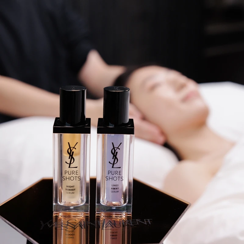 2024 YSL夜光金萃頂級護膚饗宴情境圖。 2024 YSL夜光金萃頂級護膚饗宴情境圖。