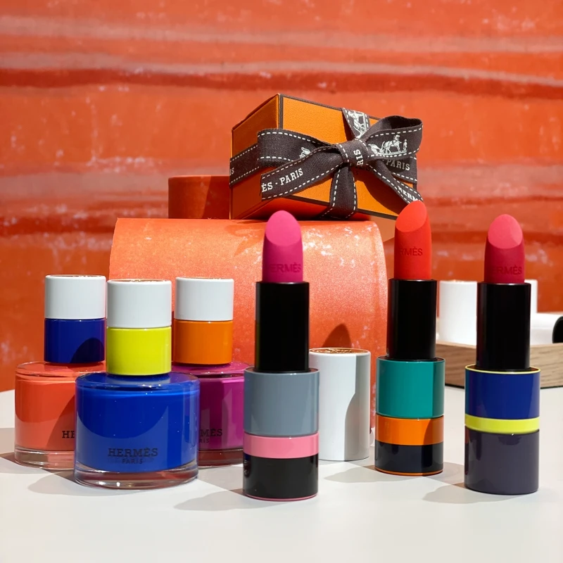 Hermès愛馬仕Rouge Hermès 唇膏2024春夏限量珍藏版 (#41 Rose Pop、#44 Orange Néon、#47 Rouge Cinétique)3.5g,NT3,050 Hermès愛馬仕Rouge Hermès 唇膏2024春夏限量珍藏版 (#41 Rose Pop、#44 Orange Néon、#47 Rouge Cinétique)3.5g,NT3,050
