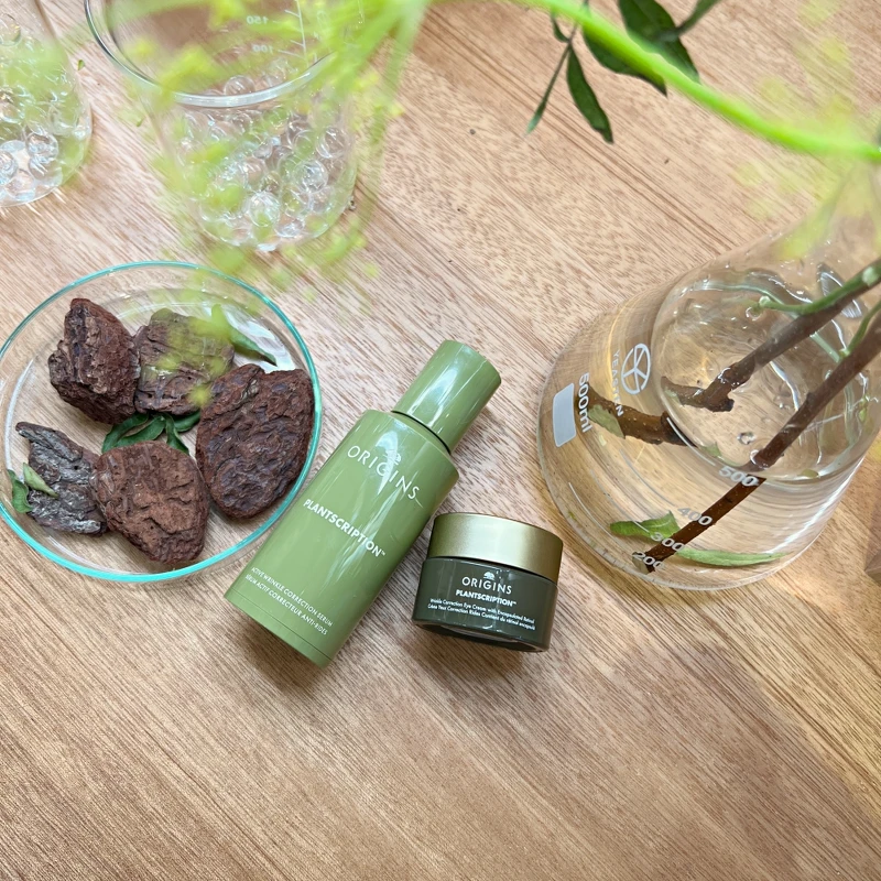 品木宣言駐顏有樹撫紋煥膚A醇精華30ml,NT2,850、48ml,NT3,900 品木宣言駐顏有樹撫紋煥膚A醇精華30ml,NT2,850、48ml,NT3,900