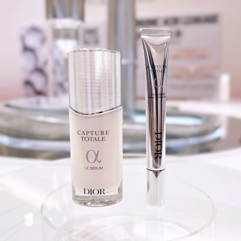 Dior迪奧逆時能量精華與逆時能量超擊抗皺筆。 Dior迪奧逆時能量精華與逆時能量超擊抗皺筆。