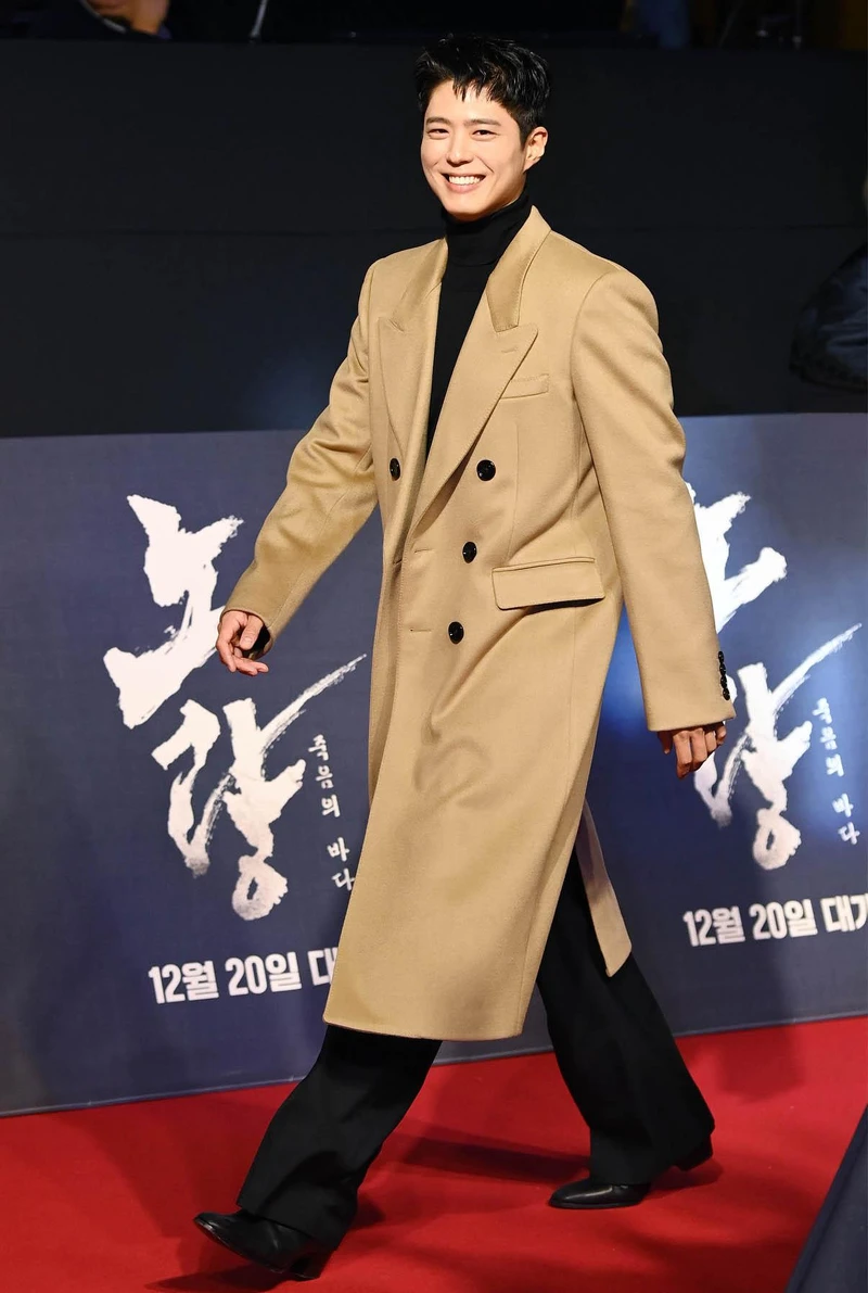 CELINE 雙排釦大衣 CELINE 雙排釦大衣