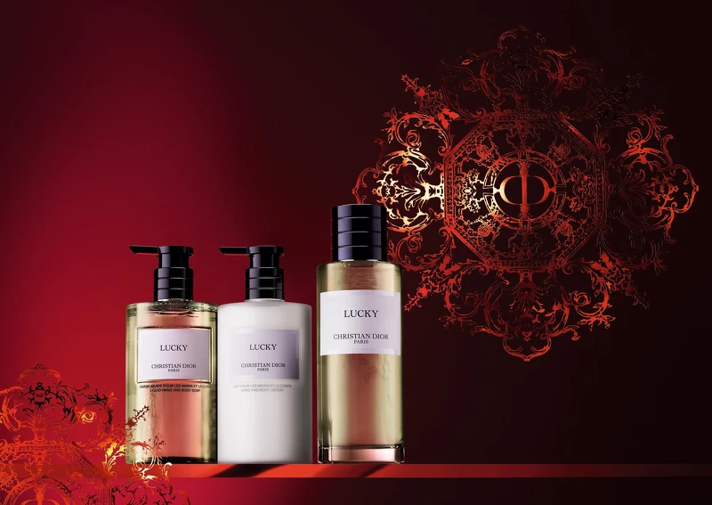 幸運時刻潔膚露NT2,150、幸運時刻潤膚乳液NT$3,100、幸運時刻香氛40ml NT5,000/125ml NT10,000。。