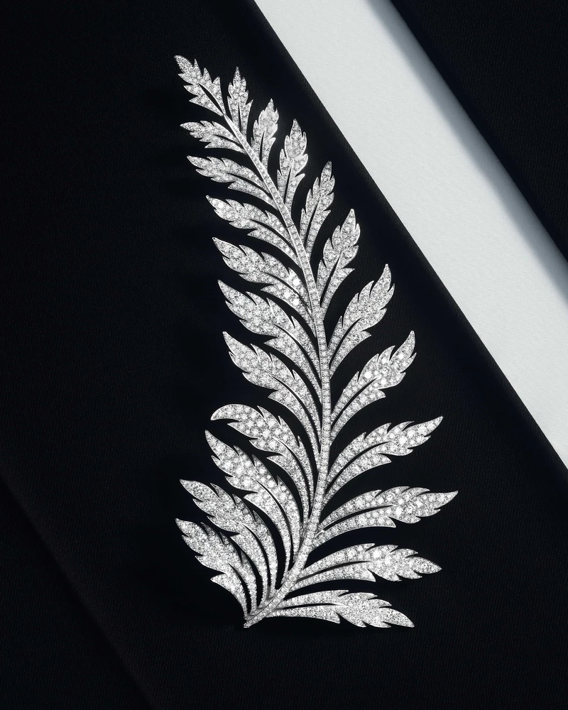 Broderies刺繡圖騰胸針 Broderies刺繡圖騰胸針