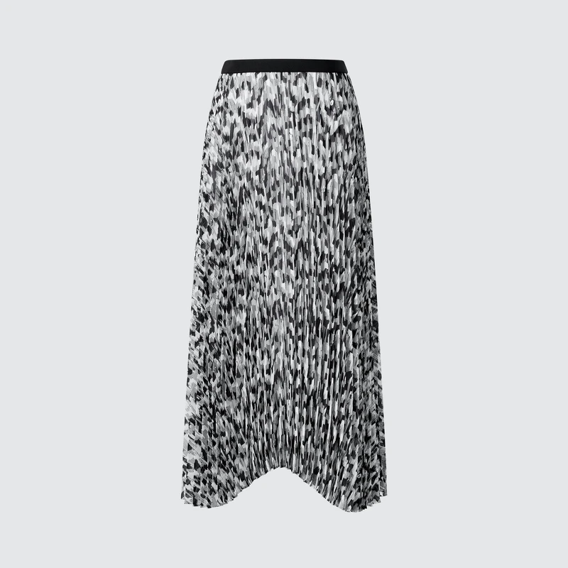細褶裙NT$1290。