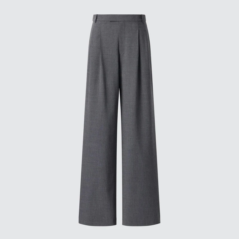 打褶寬褲NT$1490。