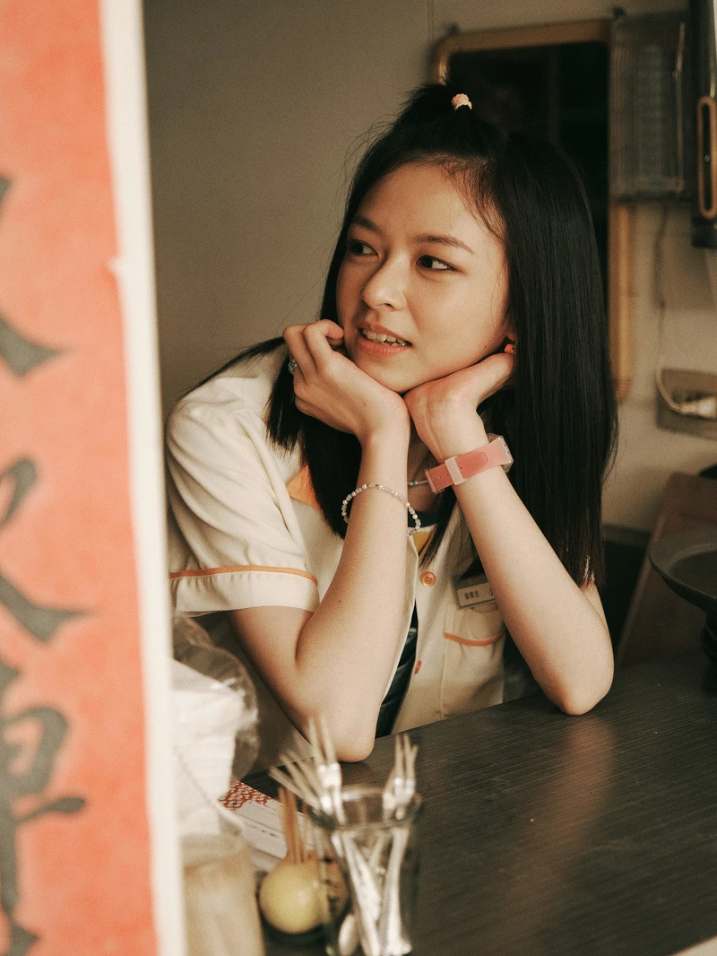 以電影《無聲》奪下金馬新人的陳姸霏等人，出演《青春18x2 通往有你的旅程》。