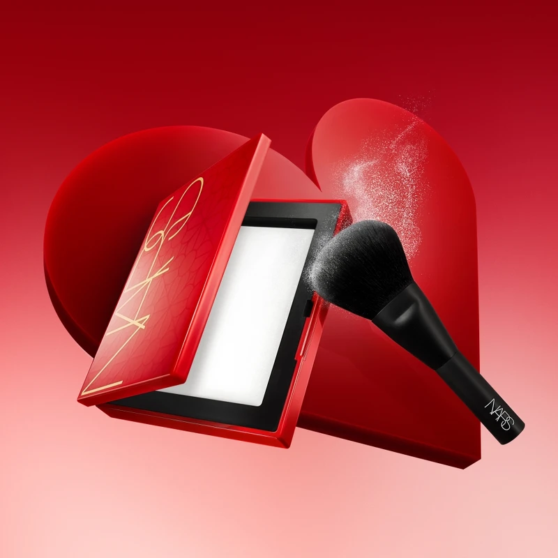 NARS花映嫣紅限量版裸光蜜粉餅刷具禮盒，NT1,680