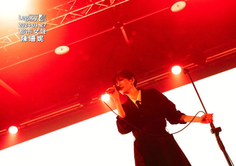 陳珊妮：「希望大家透過這些歌得到內心平靜，帶著能量過一個幸福快樂的年。」