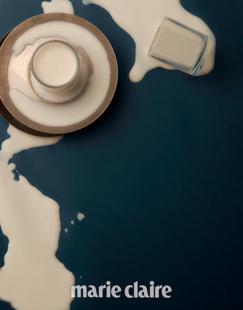 三款白色酒液:日本濁酒(にごり酒,音:Nigori-zake)、韓國馬格利酒(Makgeolli)以及台灣的小米酒,卻同樣在各自的國度正進行著白色的逆襲,開拓傳統酒的全新局面。 三款白色酒液:日本濁酒(にごり酒,音:Nigori-zake)、韓國馬格利酒(Makgeolli)以及台灣的小米酒,卻同樣在各自的國度正進行著白色的逆襲,開拓傳統酒的全新局面。