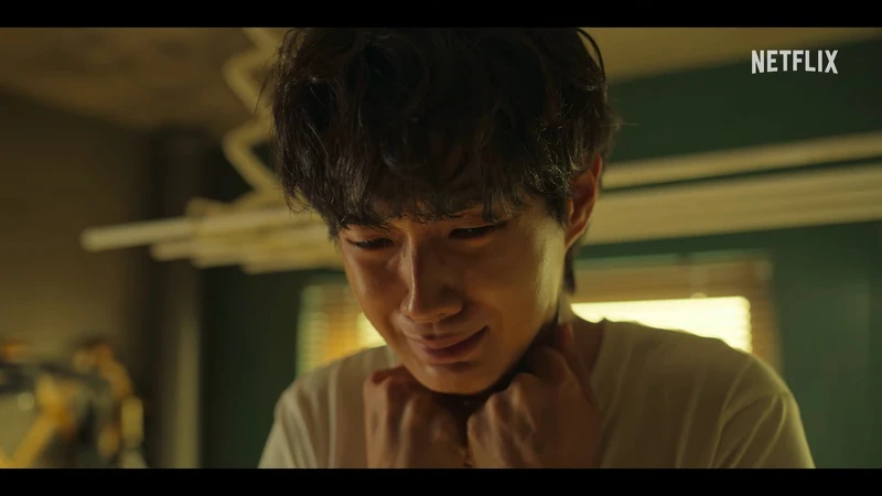 怡蕩一開始對於自己不小心殺了人,感到不知所措。 怡蕩一開始對於自己不小心殺了人,感到不知所措。