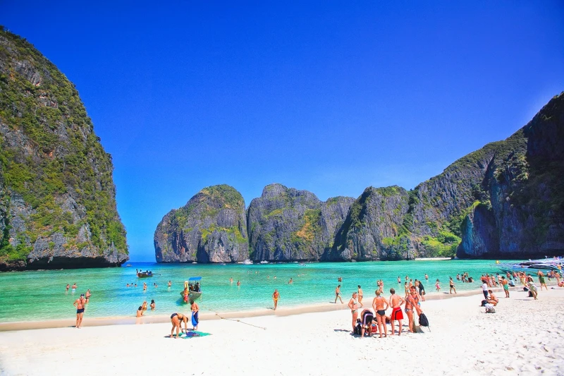 瑪雅灣(Maya Bay)(泰國光觀局提供) 瑪雅灣(Maya Bay)(泰國光觀局提供)