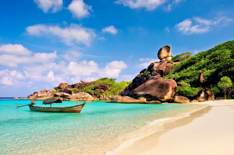 斯米蘭島(泰國光觀局提供) 斯米蘭島(泰國光觀局提供)