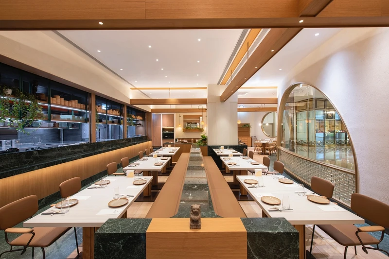 大量選用台灣獨有、來自花蓮的蛇紋石作為建材。 大量選用台灣獨有、來自花蓮的蛇紋石作為建材。