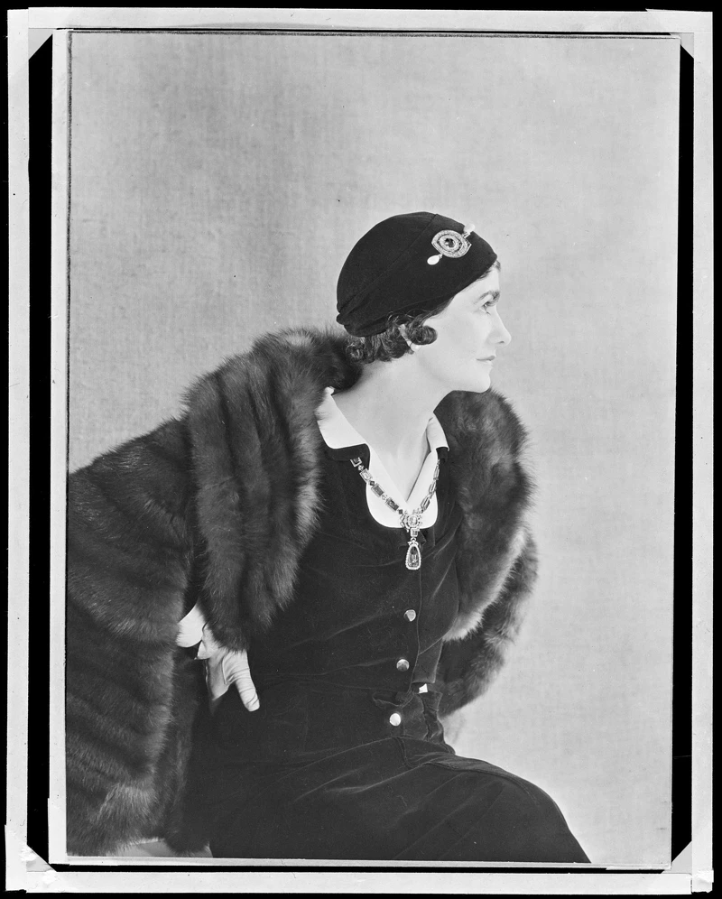 嘉柏麗·香奈兒肖像照，1932 年。© CHANEL – 私人典藏 / 版權所有