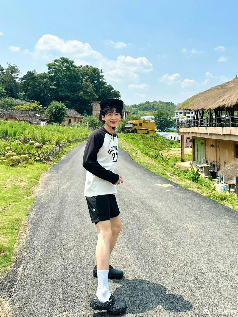 Photo/白敬亭微博