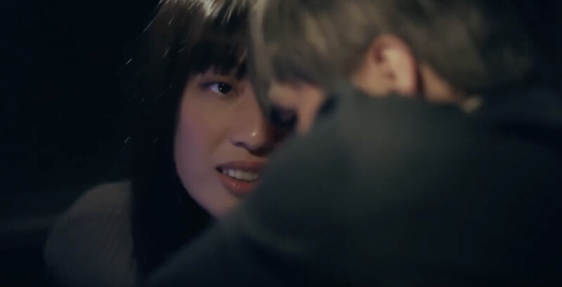 安倪試圖勾引林世桀。 安倪試圖勾引林世桀。