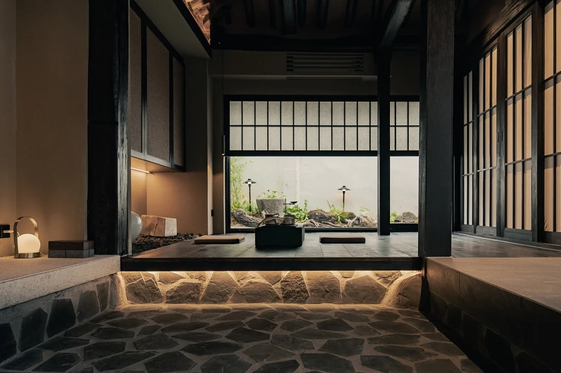 大量自然石材點綴空間。Photo by SungMin Hong 大量自然石材點綴空間。Photo by SungMin Hong