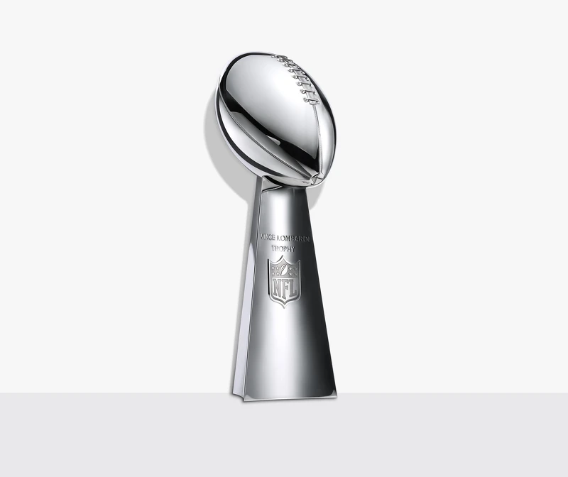 Tiffany & Co.延續傳統為第57屆超級盃推出文斯隆巴迪(Vince Lombardi)冠軍獎盃_工藝製作圖 Tiffany & Co.延續傳統為第57屆超級盃推出文斯隆巴迪(Vince Lombardi)冠軍獎盃_工藝製作圖