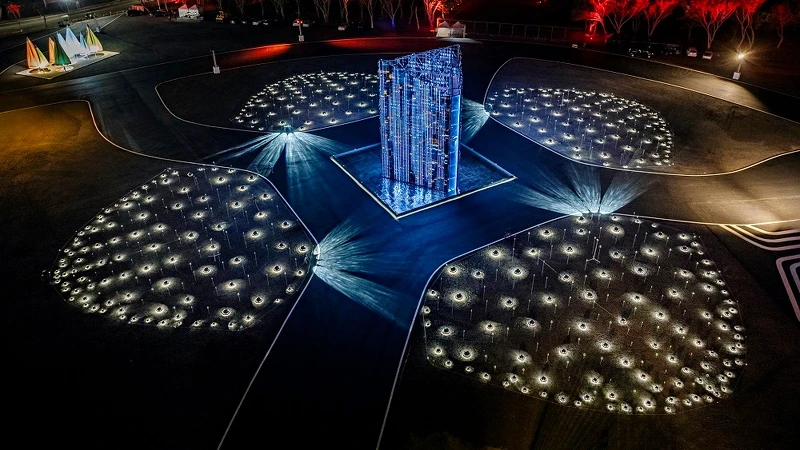 高鐵燈區-城裡有光展區:波洸 高鐵燈區-城裡有光展區:波洸