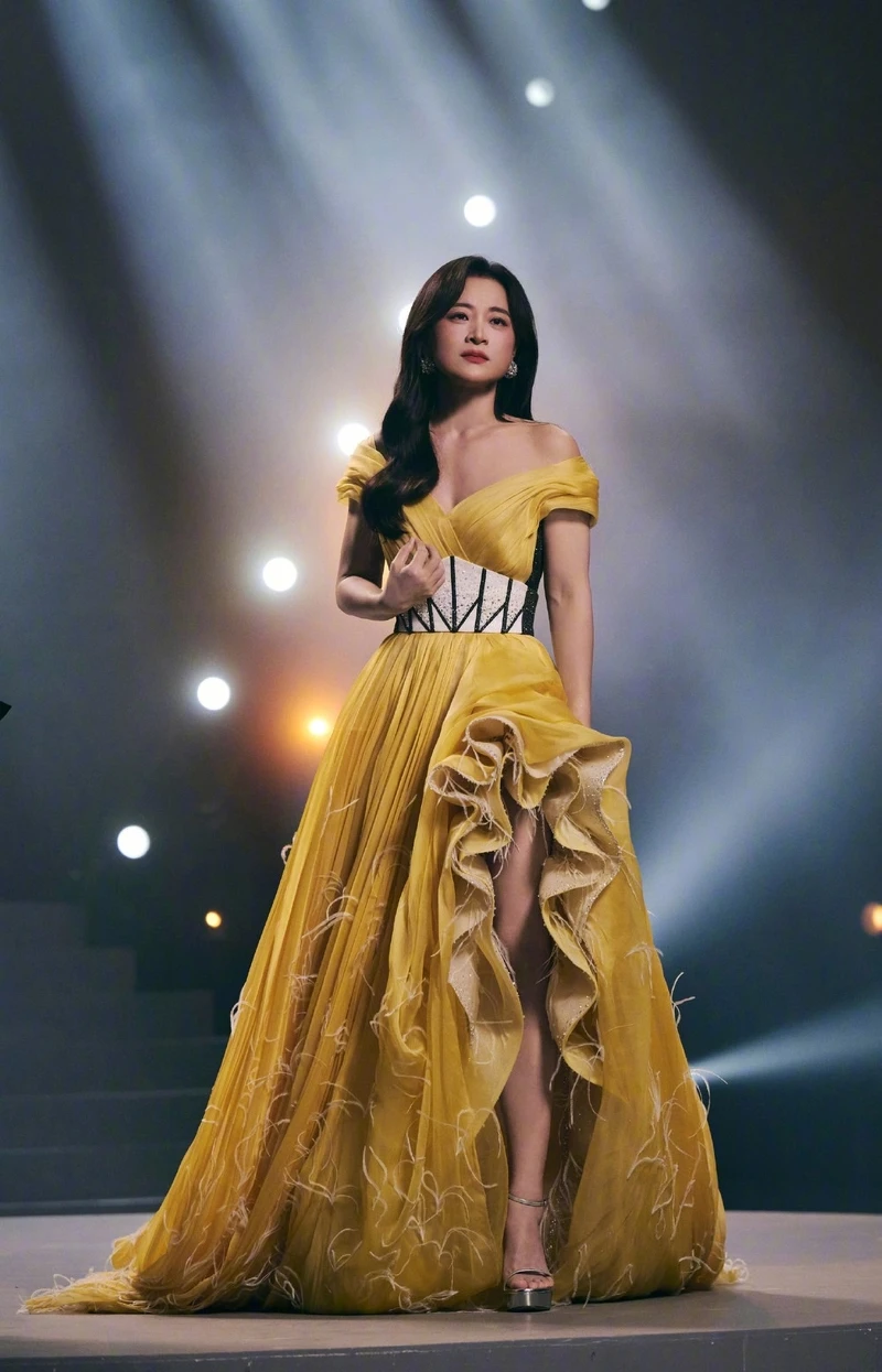 賈玲是近來最勵志的瘦身人物。 賈玲是近來最勵志的瘦身人物。