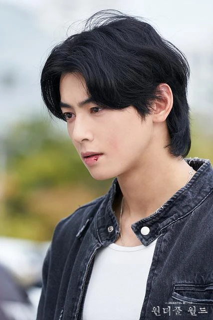 車銀優所飾演的權善律黑暗而粗野 車銀優所飾演的權善律黑暗而粗野