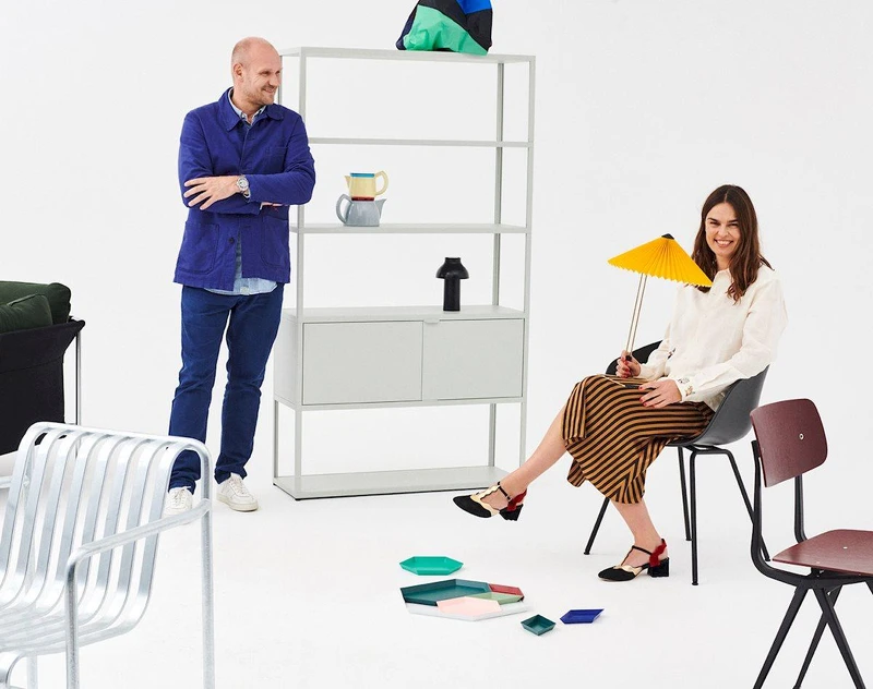 品牌由 Rolf Hay 及 Mette Hay 夫婦倆共同創立。 品牌由 Rolf Hay 及 Mette Hay 夫婦倆共同創立。