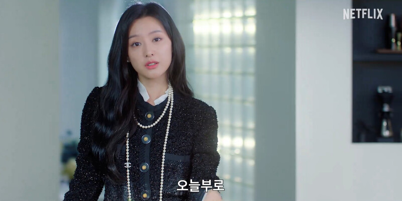 金智媛再度扮演財閥女，一臉被她嫌棄是恩寵的自信