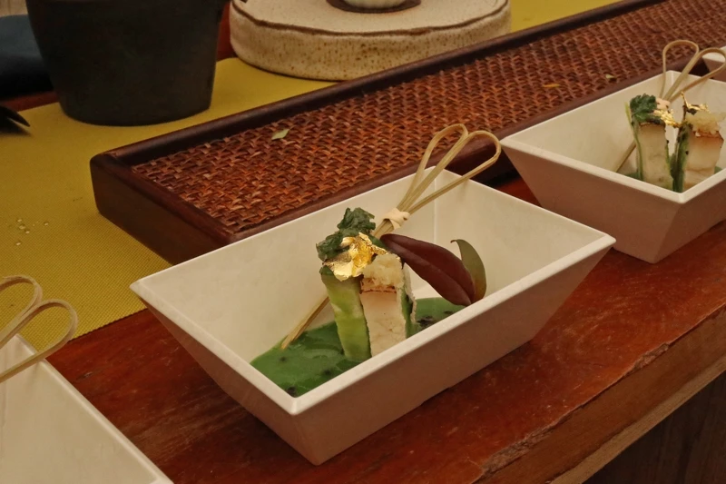 絲瓜蛤蠣豚肉。 絲瓜蛤蠣豚肉。