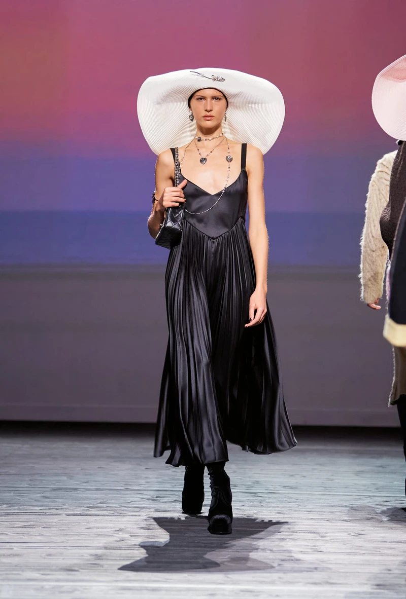 Chanel 2024 FW。