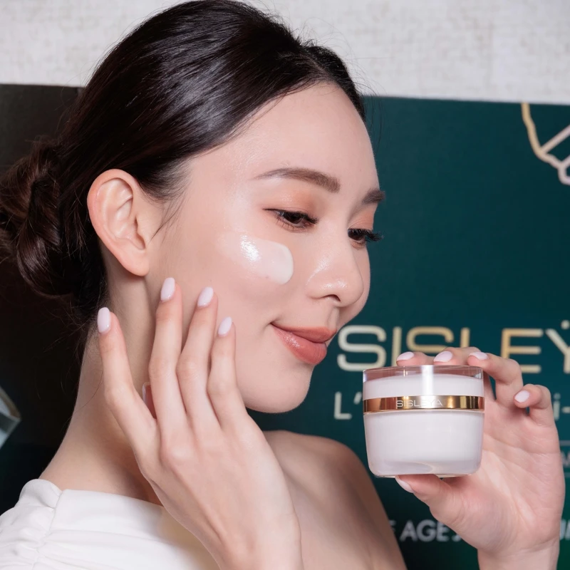 Sisley Sisleÿa抗皺活膚御緻駐顏琉晶霜50ml，NT15,800