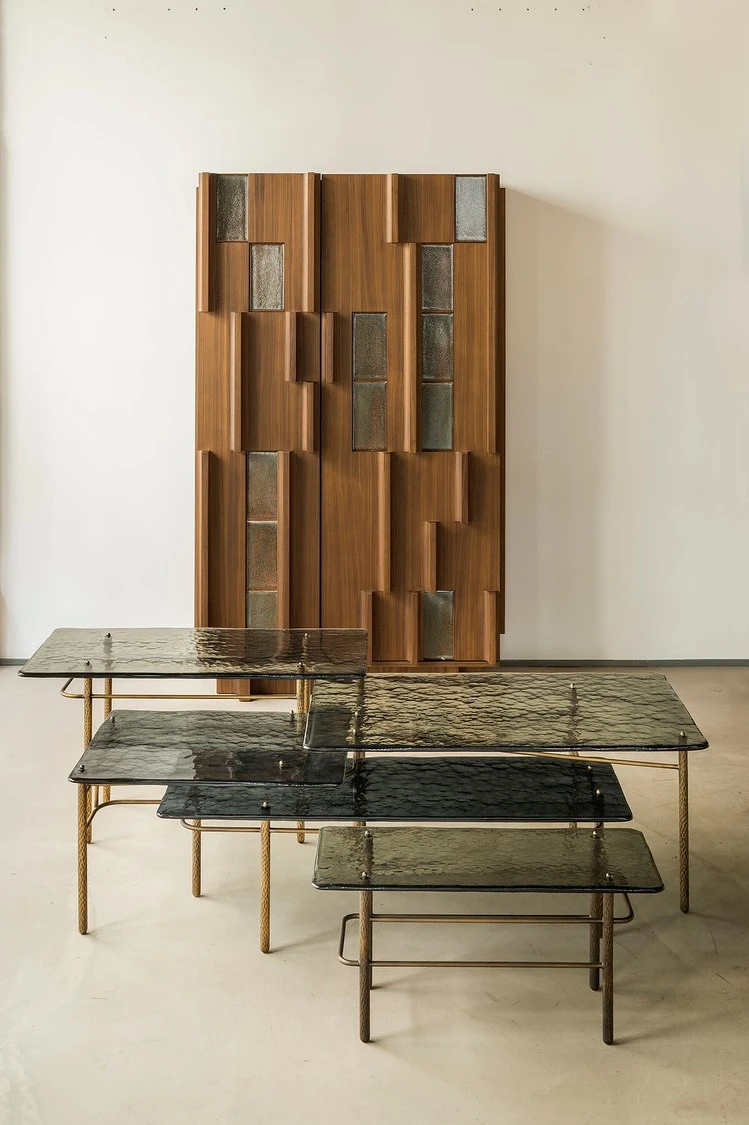 Tari Side table
