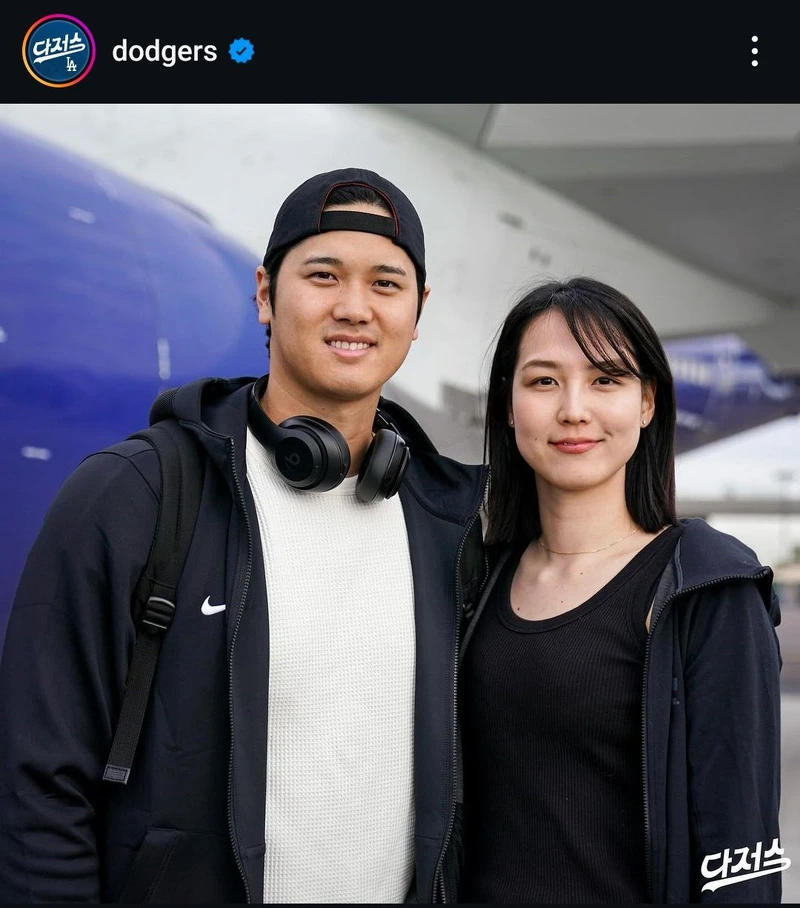 大谷翔平與老婆田中真美子甜蜜合照 大谷翔平與老婆田中真美子甜蜜合照