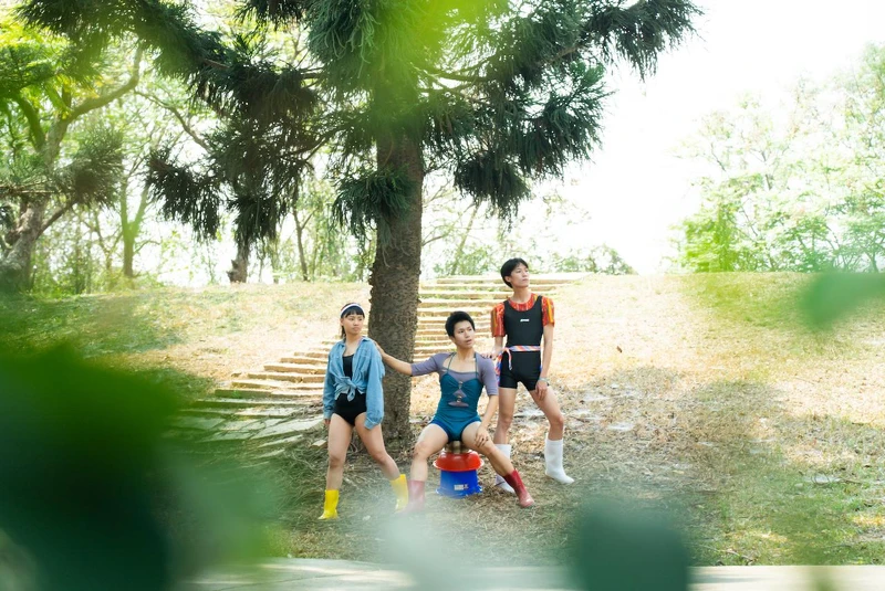 《水的三種變態》看嘸舞蹈劇場 feat. 阮劇團儲備行動員_西照日影像工作室 《水的三種變態》看嘸舞蹈劇場 feat. 阮劇團儲備行動員_西照日影像工作室