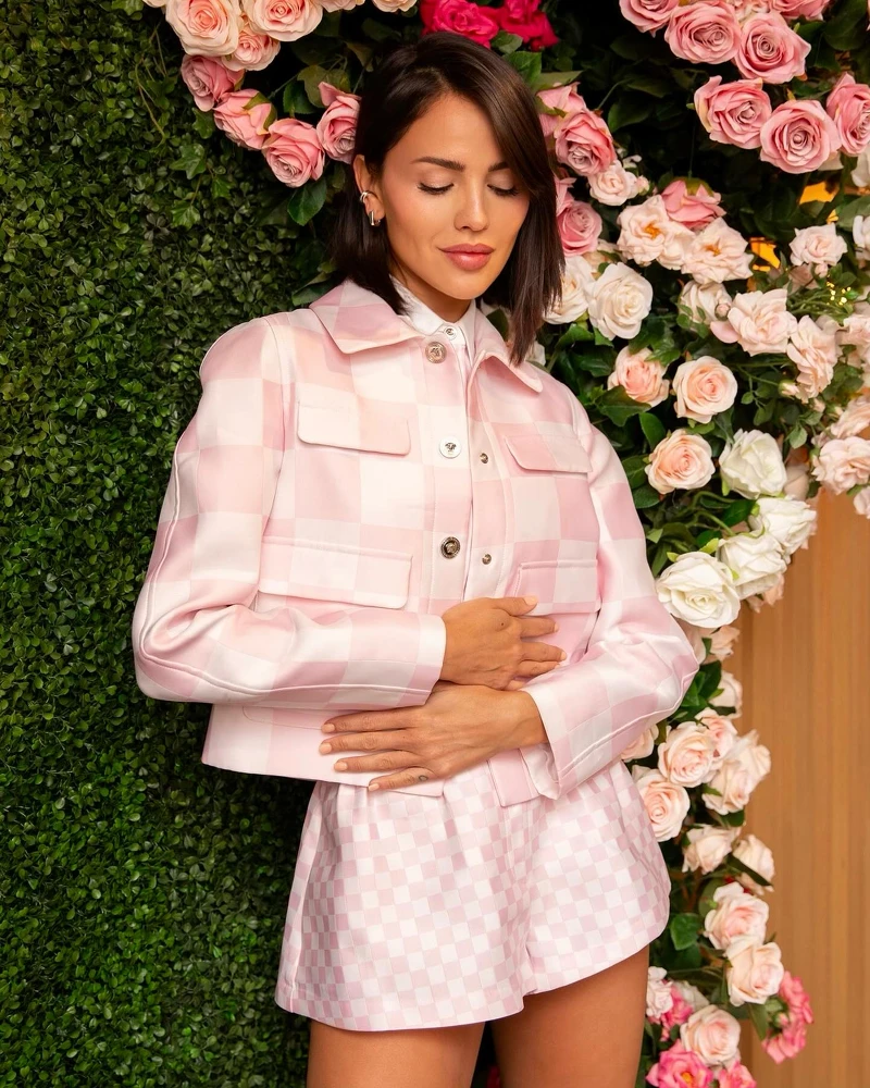 艾莎岡薩雷 艾莎岡薩雷