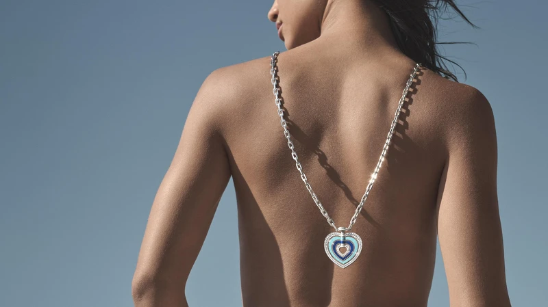 由心形圖騰堆疊出的Pretty Woman系列珠寶，以「心心相印」設計描繪出各形各色的愛戀。