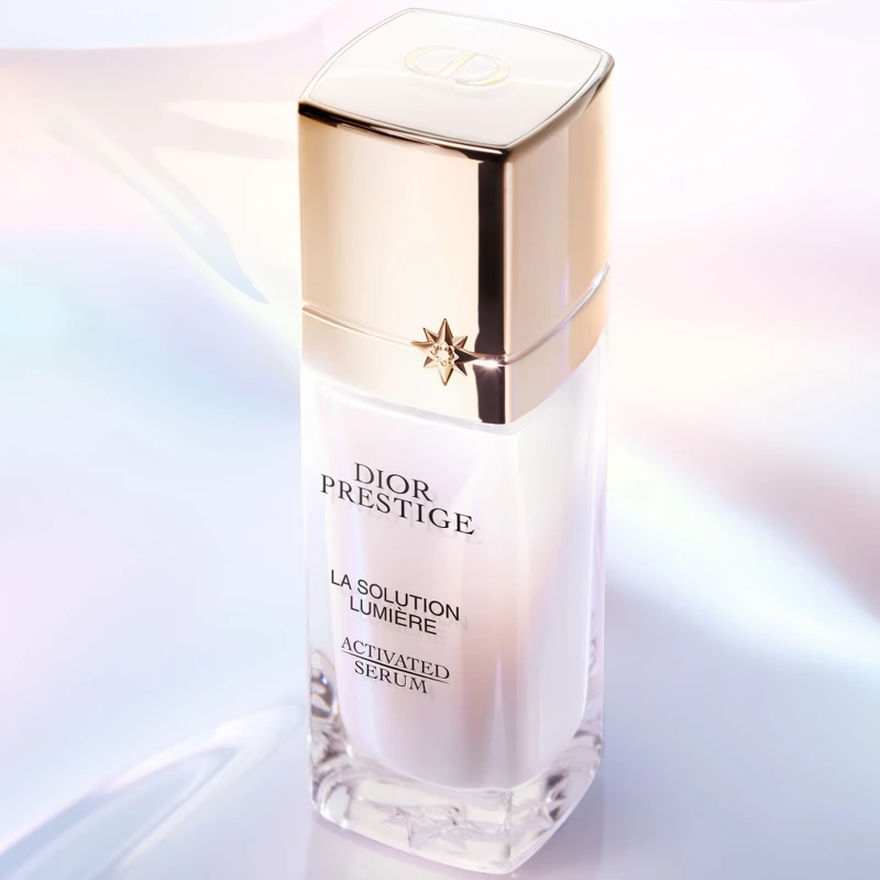 Dior迪奧精萃再生光燦淨白精華30ml，NT17,200