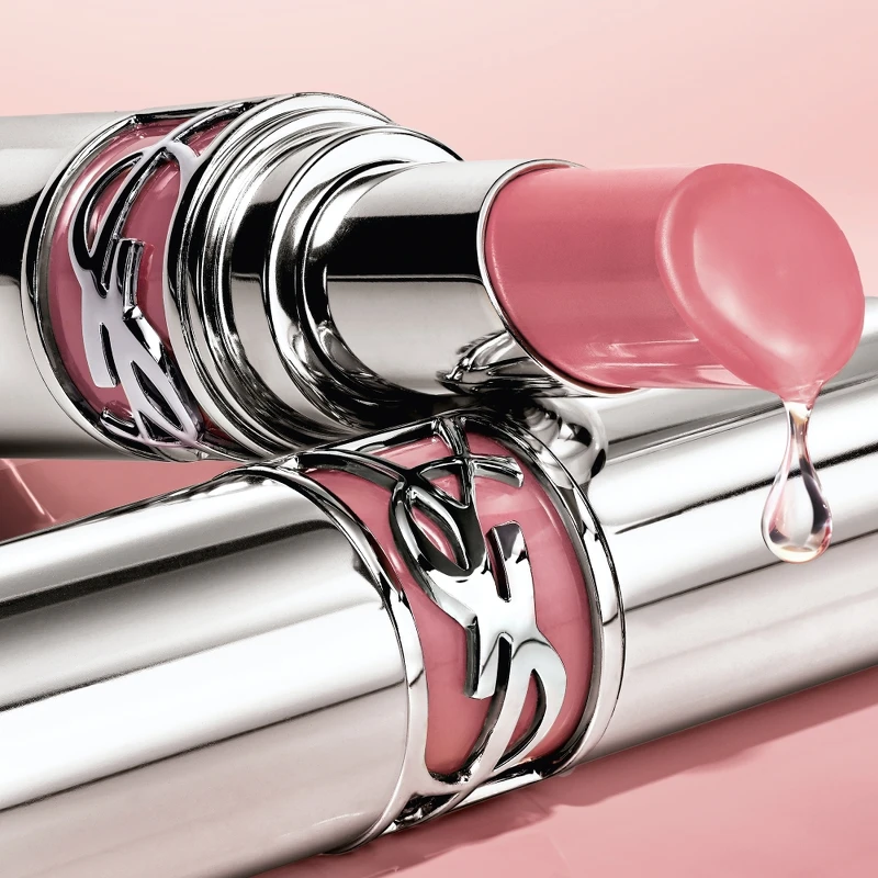 YSL 2024全新情挑誘光水唇膏情境圖。 YSL 2024全新情挑誘光水唇膏情境圖。