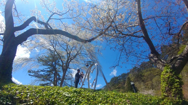 賞櫻外也是庇佑戀情的觀光勝地。 賞櫻外也是庇佑戀情的觀光勝地。