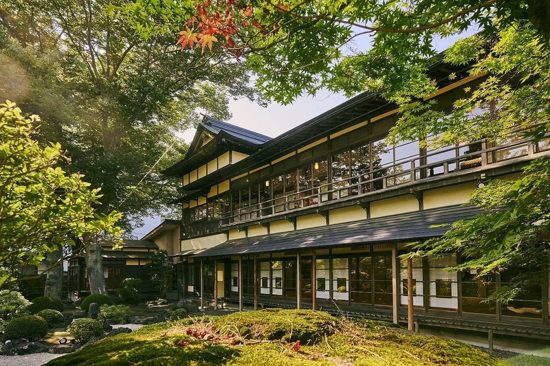 「舊料亭金勇」。 「舊料亭金勇」。