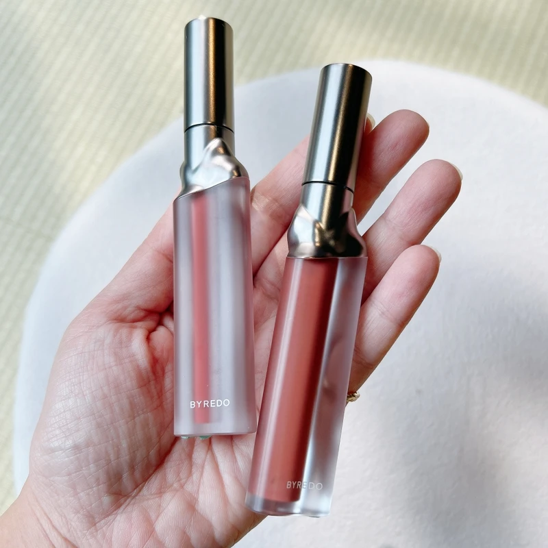 Byredo唇霧實品。