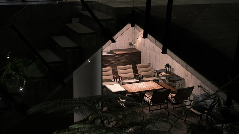 夜晚更有氛圍。 夜晚更有氛圍。