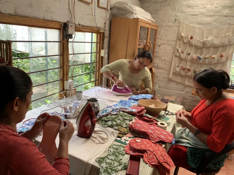「棉樂悅事工坊」尼泊爾布衛生棉製作