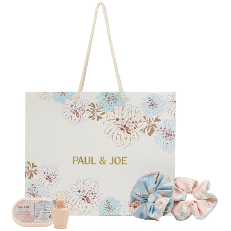 Paul & Joe x Grace Gift公益聯名系列的精緻好禮3件組。 Paul & Joe x Grace Gift公益聯名系列的精緻好禮3件組。