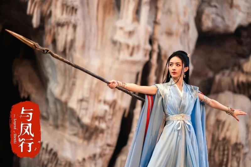 趙麗穎飾演的魔界女王爺，慣用武器是罕見的長槍。