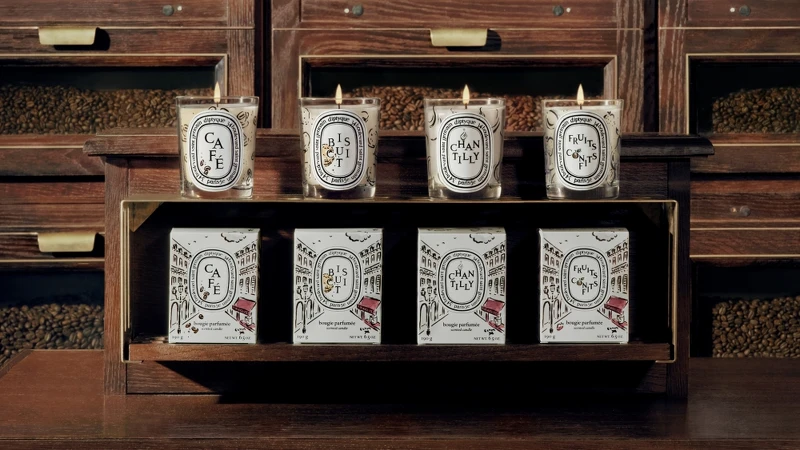 Diptyque限量巴黎咖啡館系列形象圖。 Diptyque限量巴黎咖啡館系列形象圖。