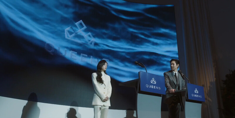 洪海仁表面配合尹殷盛，實際上公開對決，讓尹殷盛措手不及